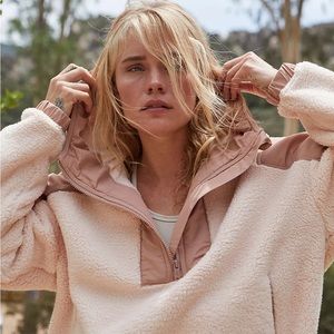 FP Movement - Lead The Pack Pullover Fleece - Vanilla Chai Combo - Size Small